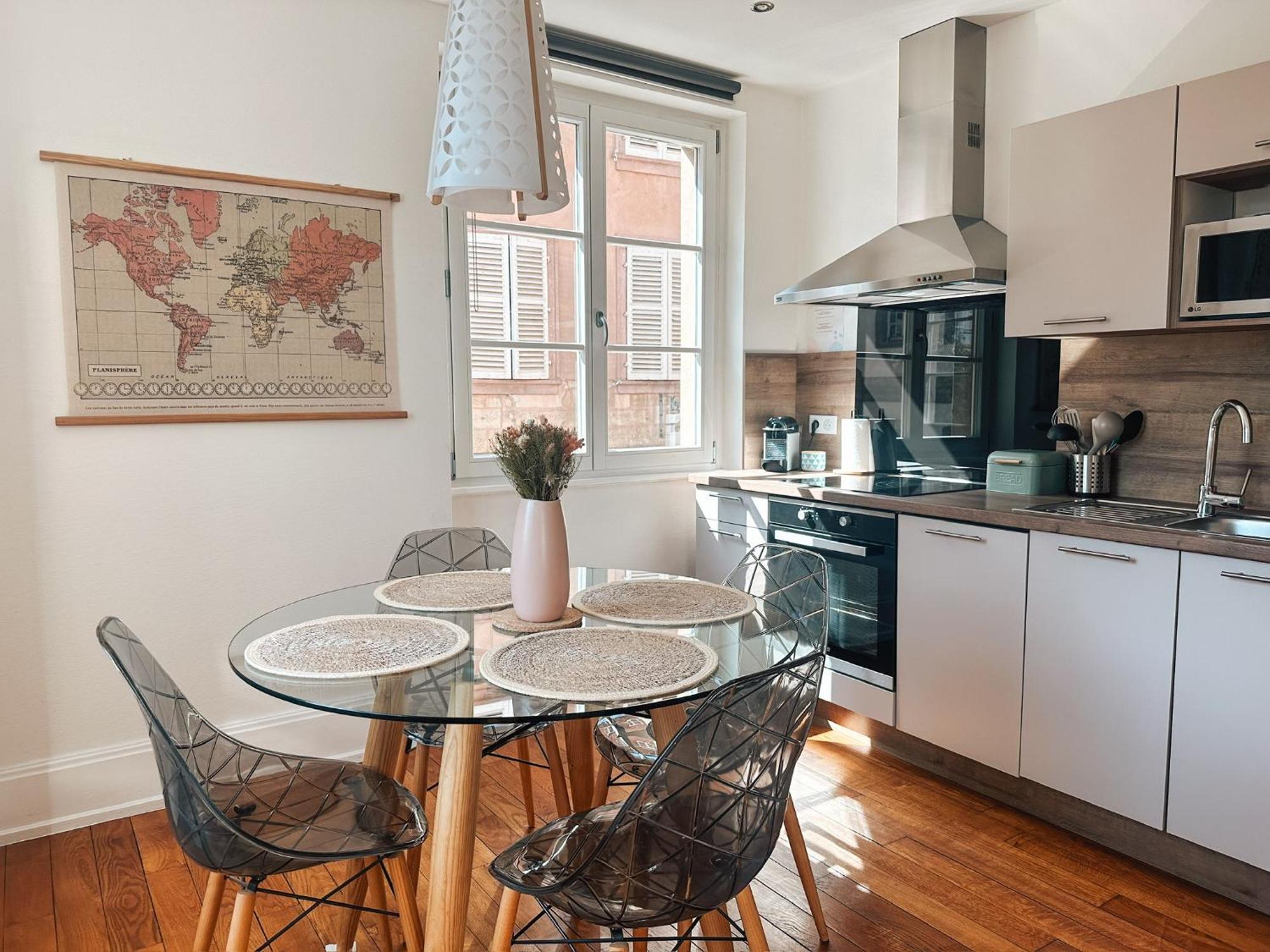 Pastel Au Grenier A Sel Apartment Colmar Exterior foto